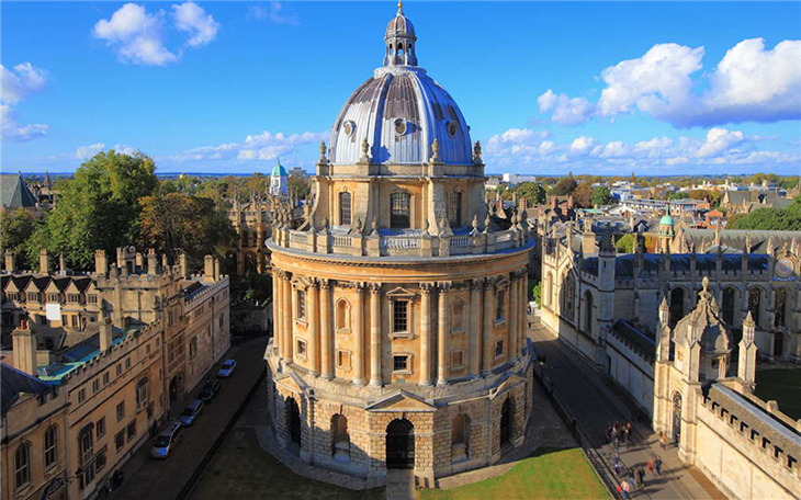 英国牛津大学本科留学申请条件是什么 牛津大学留学一年费用