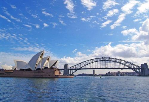 去澳洲留学需要多少钱 澳大利亚出国费用多少钱
