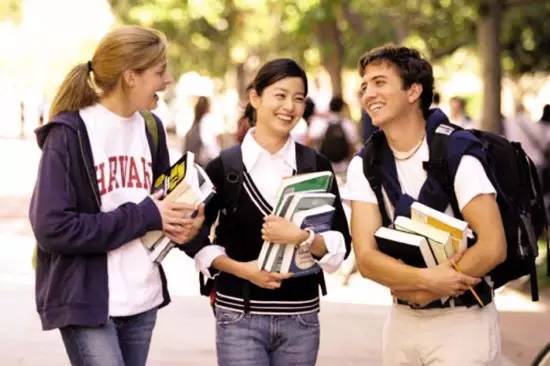 美国留学：高中毕业生如何选择美国大学 美国留学